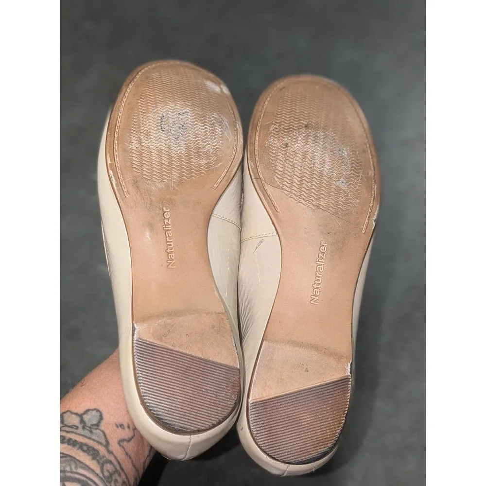 Quiet Luxury Patent Leather Loafers Bow Moc Toe Nude Naturalizer 9W